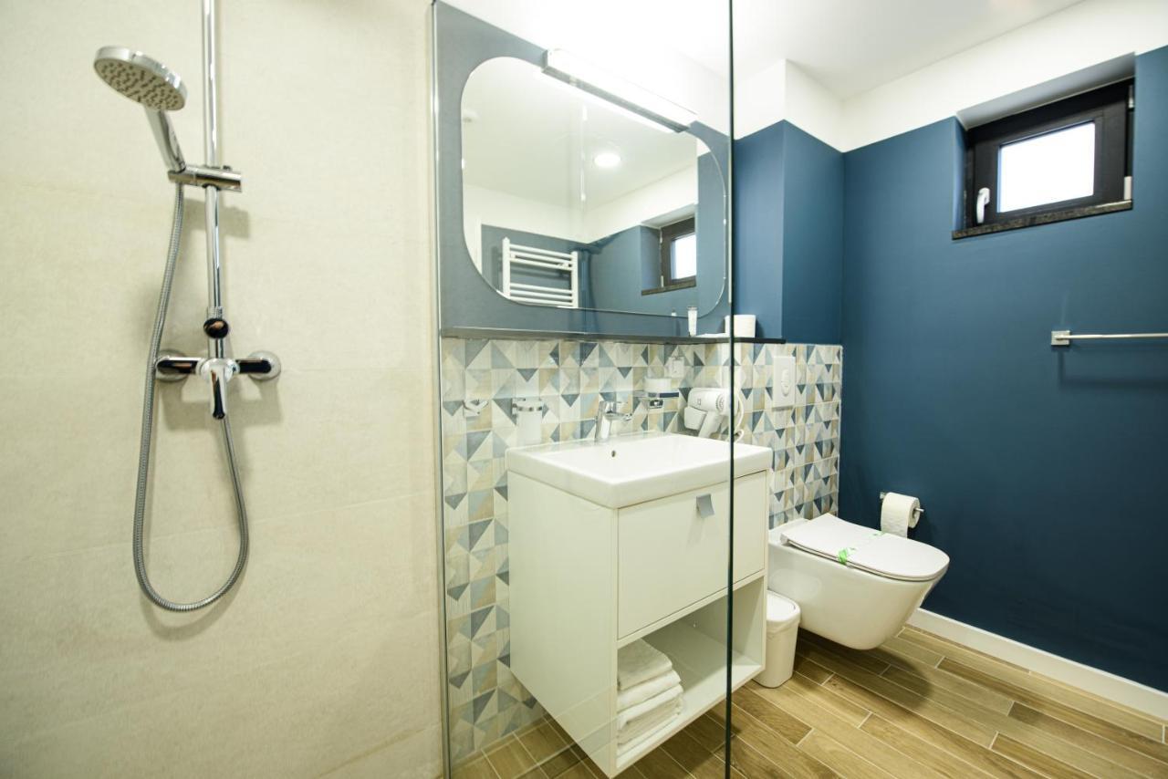 Vila Sarisa Deva Exterior foto